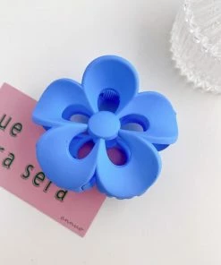 Shop Lena Jade Summer Essentials Hawaiian Flower Hair Clip